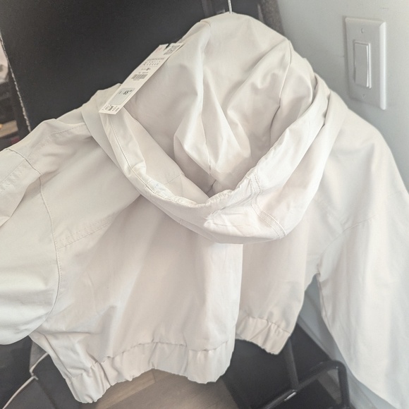 Zara Crop Hooded Jacket - Picture 8 of 16